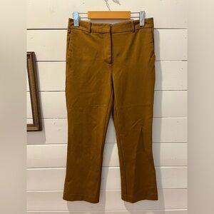 📍 Sunday Best Cropped Pants – Size 6